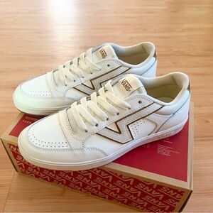 Vans Lowland CC Vintage Sport Vintage White Women 9.0 US Mens 7.5 US